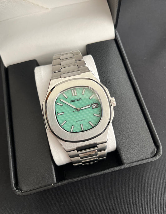 Nautilus Tiffany Dial